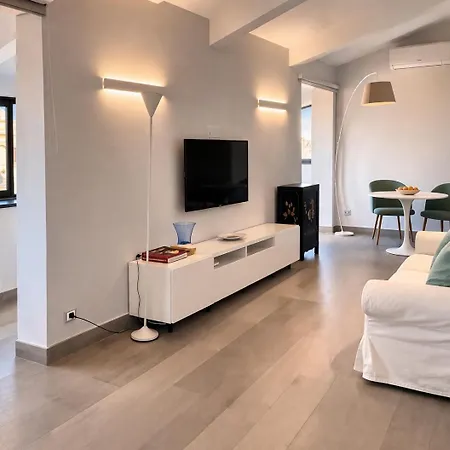 Bed & Breakfast Unique 3*