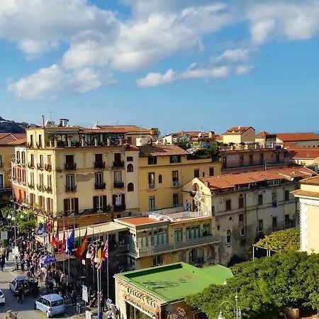 Unique فندق مبيت وإفطار 3*