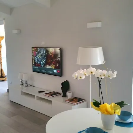 فندق مبيت وإفطار Unique 3*