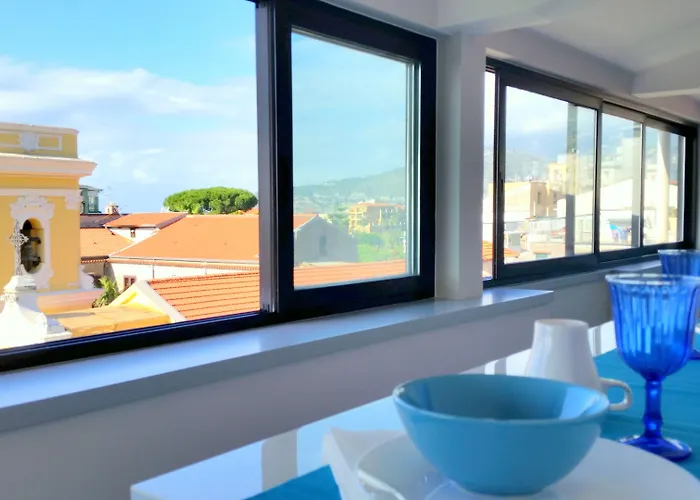 Unique 3* Σορέντο