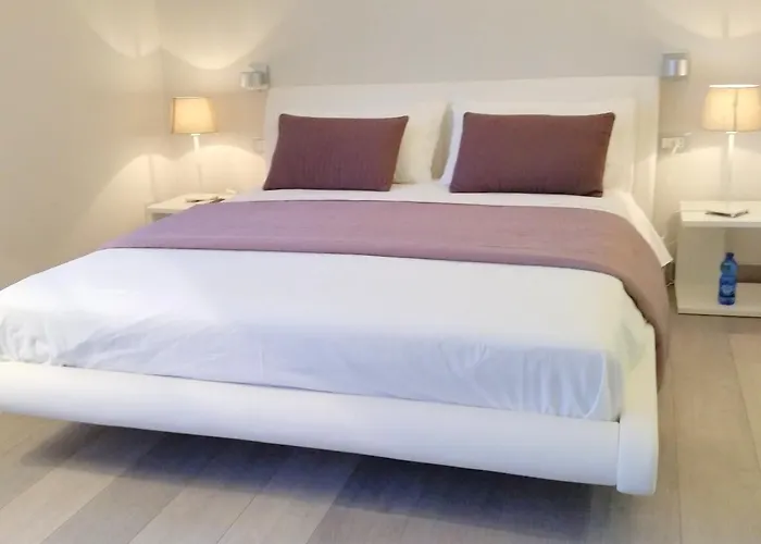 Unique Bed and Breakfast 3*