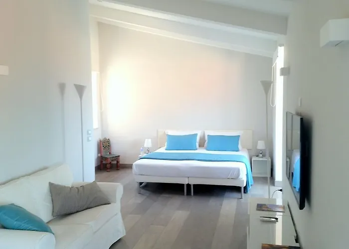 Bed and Breakfast Unique 3*